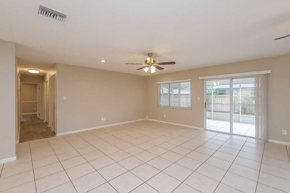 15709 Squirrel Tree Pl - Photo 6 of 16