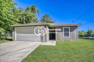featured image of 807 W Morris St