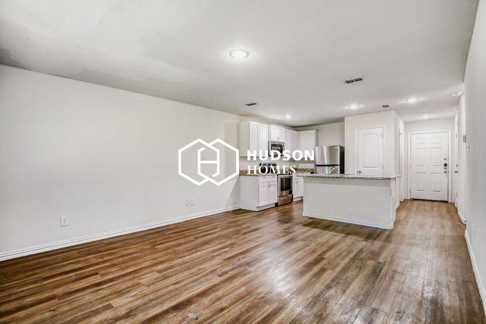 807 W Morris St - Photo 4 of 14