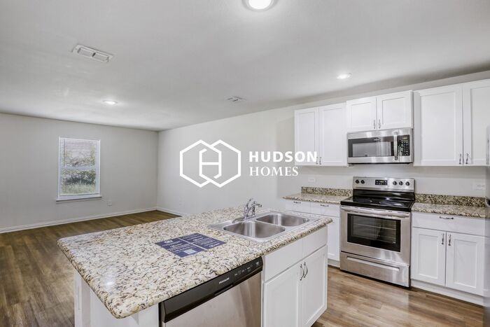 807 W Morris St - Photo 6 of 14