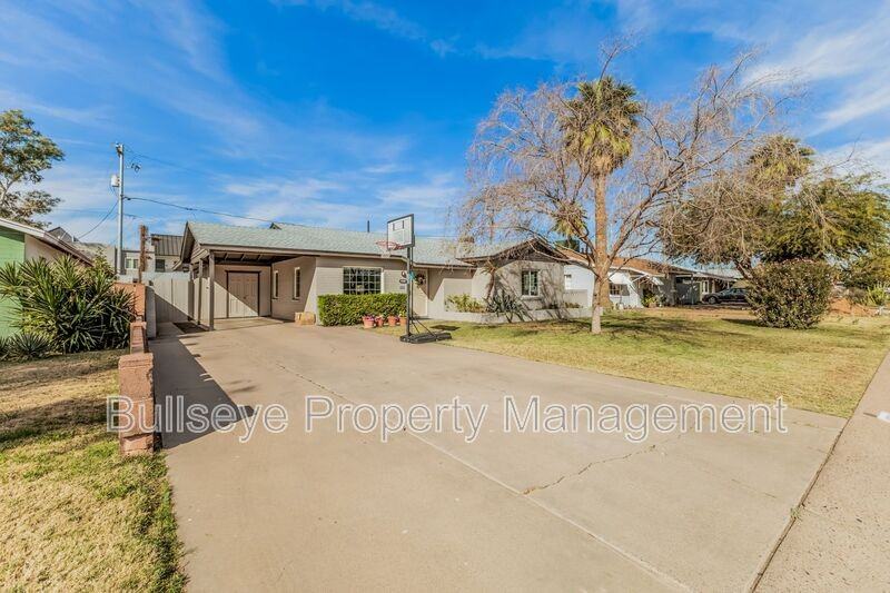 4232 N 10th St - Photo 4 of 37