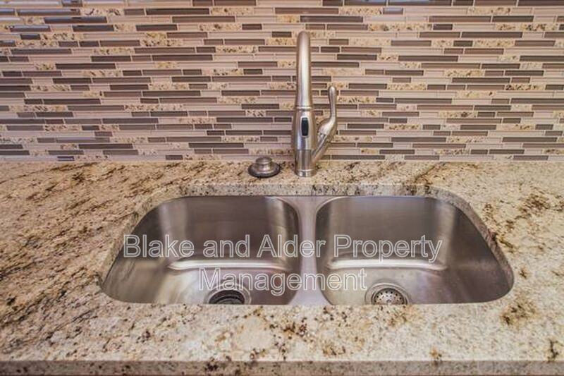 4330 Sw Council Crest Dr #B - Photo 7 of 23