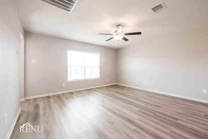 25397 Cypress Bend Dr - Photo 7 of 19