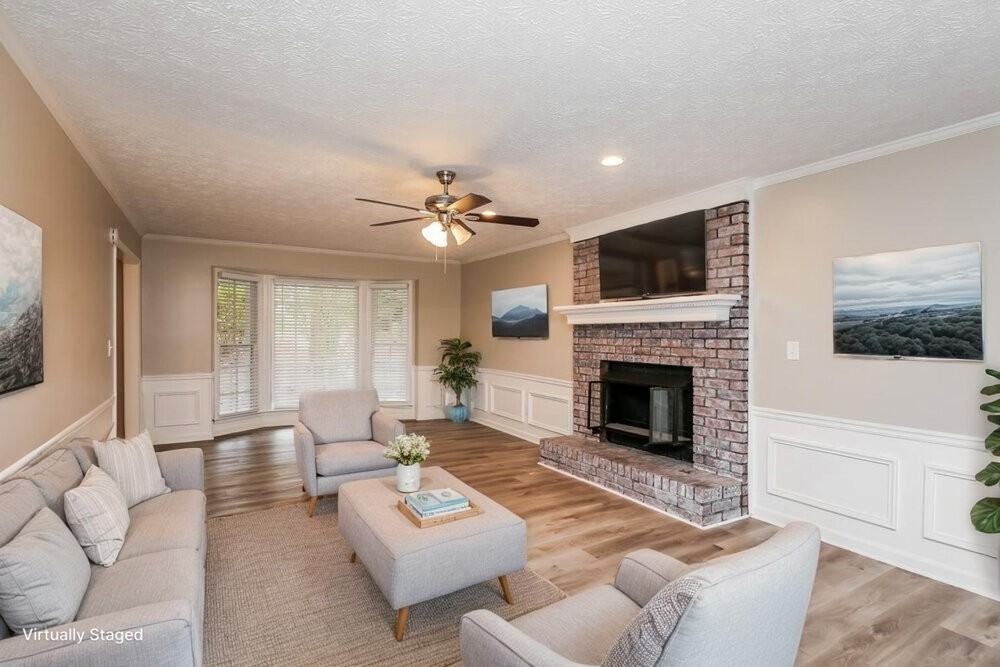 3881 Wintergreen Ct - Photo 5 of 21