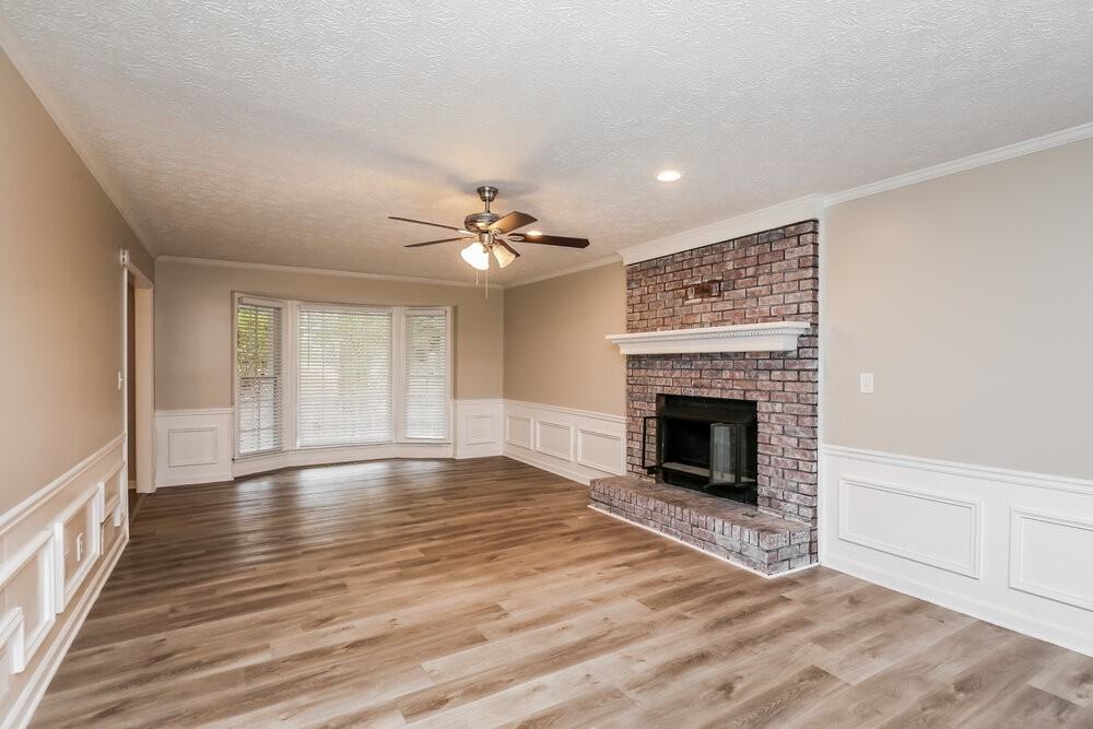 3881 Wintergreen Ct - Photo 6 of 21