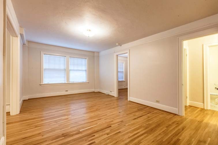 831 SW Vista Ave - Photo 3 of 50
