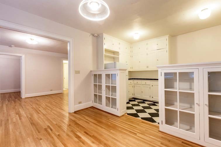 831 SW Vista Ave - Photo 6 of 50