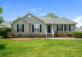 featured image of 1004 Ayrshire Ln