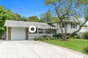 featured image of 5272 Rockport St