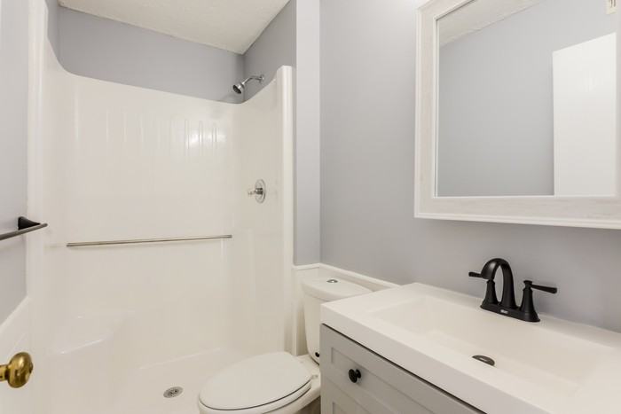 1233 Plymouth Rock Way - Photo 7 of 10
