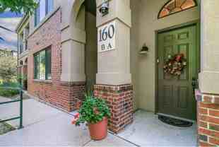 160 Poplar St #A - Photo 1 of 1