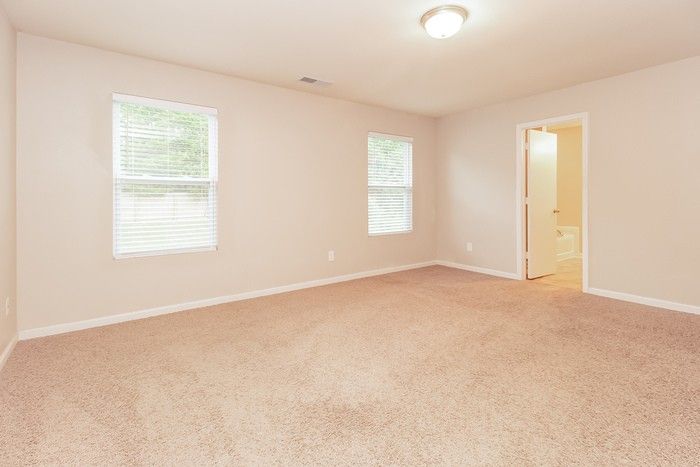 192 Green Garden Dr - Photo 5 of 8