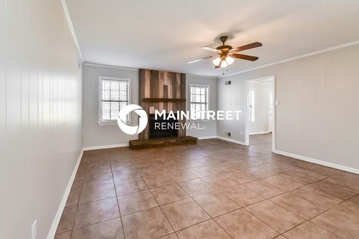 6816 Birch Run Ln - Photo 4 of 16