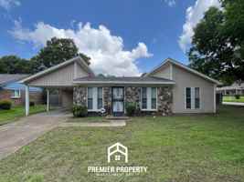 featured image of 3210 Morningview Dr