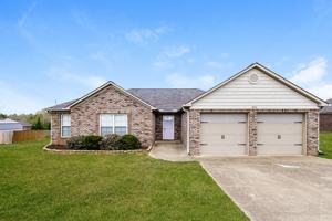 featured image of 105 Landings Way Dr