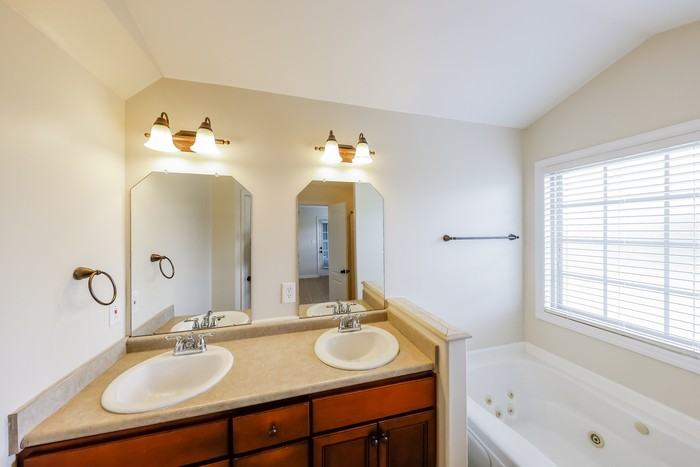 105 Landings Way Dr - Photo 6 of 10