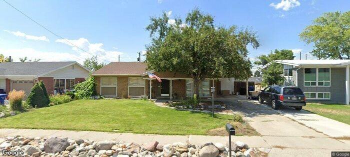 7452 S Claret St - Photo 2 of 23