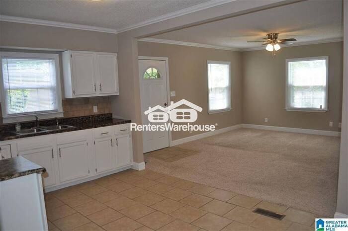 1620 Alemeda Ave Sw - Photo 3 of 6