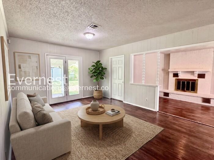 606 N Village Ave - Photo 6 of 31