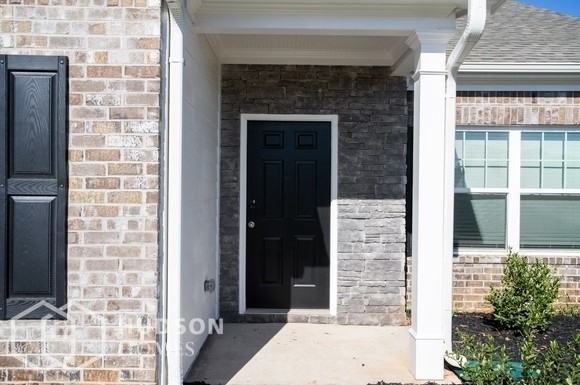 1108 Amadas Dr - Photo 3 of 22