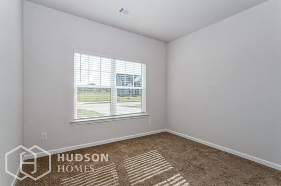 1108 Amadas Dr - Photo 6 of 22