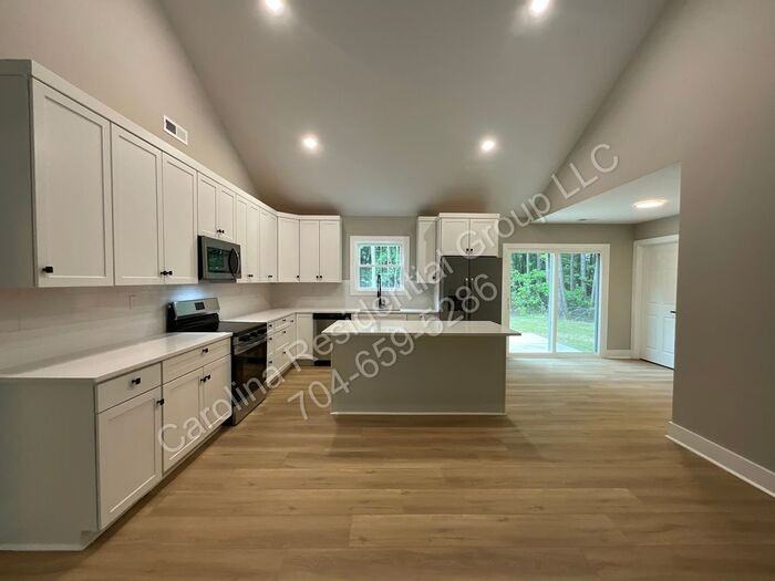 294 Zion Church Rd - Photo 4 of 18