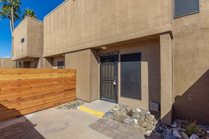 6024 W Oregon Ave #C - Photo 2 of 26