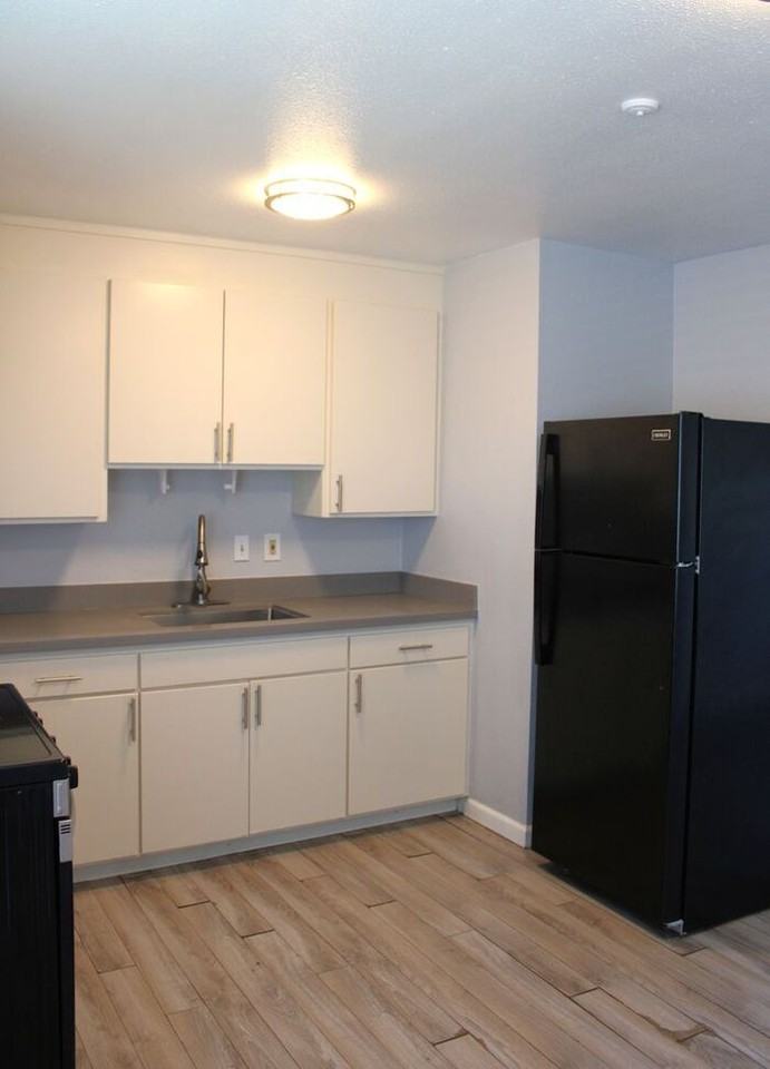 1575 Yulupa Ave #H - Photo 7 of 14
