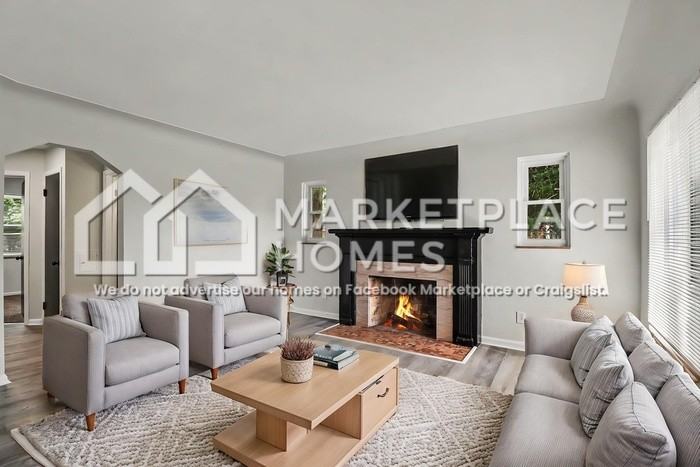 18431 Teppert St - Photo 7 of 29