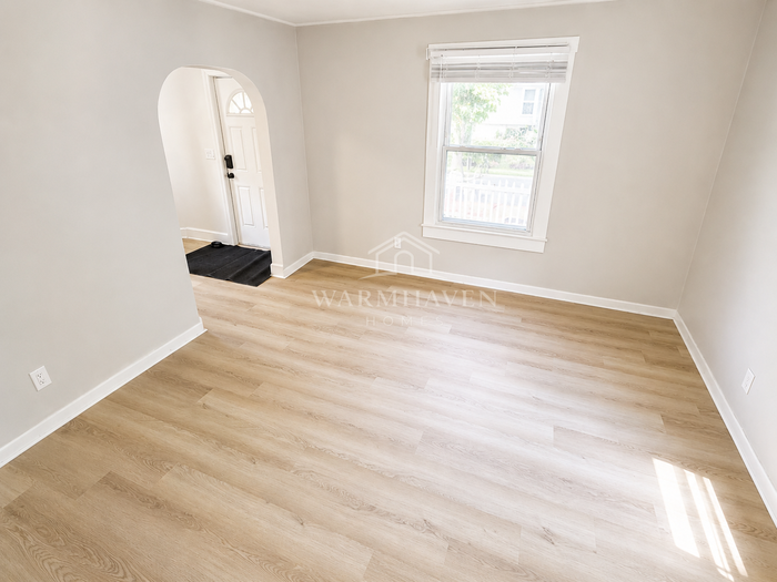 2186 5th St Sw - Photo 4 of 14