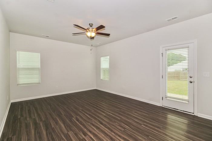 3820 Starry Sky Rd - Photo 6 of 17