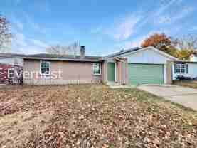 1756 S Pine Ave - Photo 1 of 1