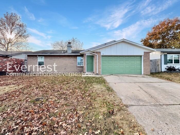 1756 S Pine Ave - Photo 2 of 30