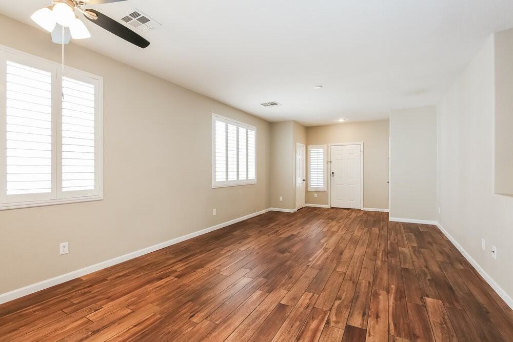 8508 Last Point Ave - Photo 4 of 16