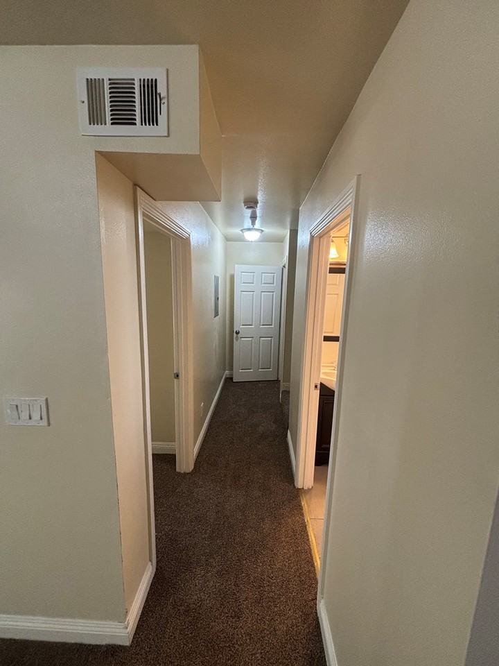 1000 East 84th Street - Photo 6 of 19