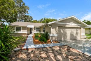 412 Lakeview Dr - Photo 1 of 1