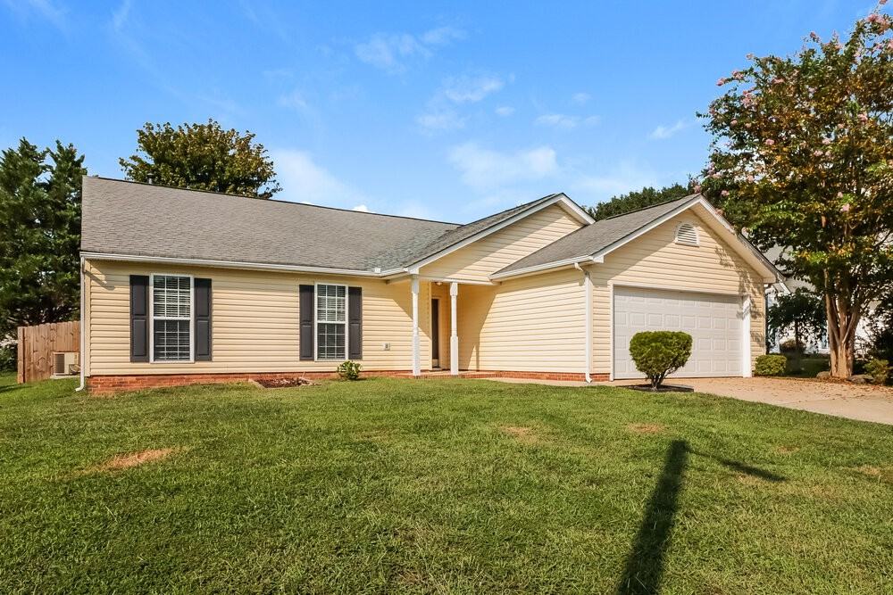 4272 Maybrook Ct Sw - Photo 4 of 16