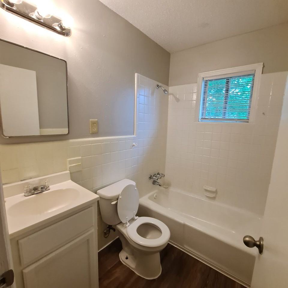 2972 Hale Ave - Photo 5 of 7