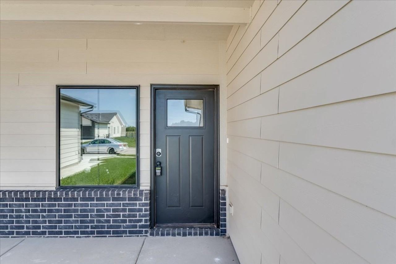 11252 W 35th Cir S - Photo 4 of 32