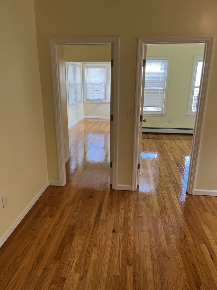 462 S 7th Ave #462 - Photo 6 of 19