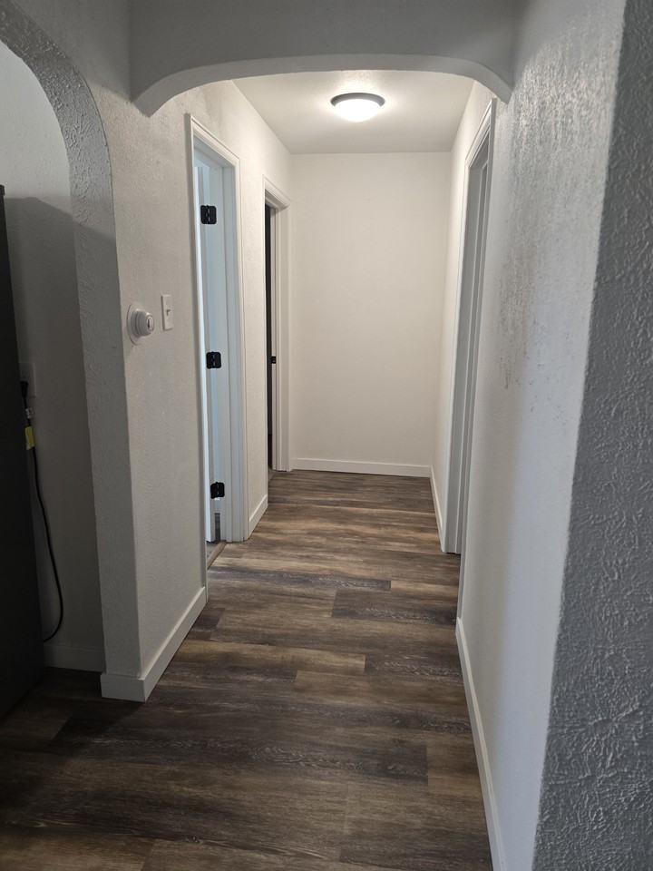 616 18th St #622 - Photo 4 of 7