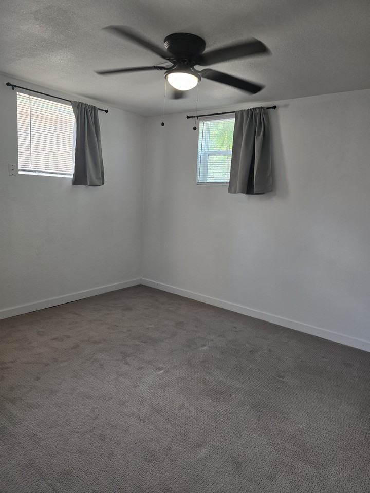 616 18th St #622 - Photo 5 of 7