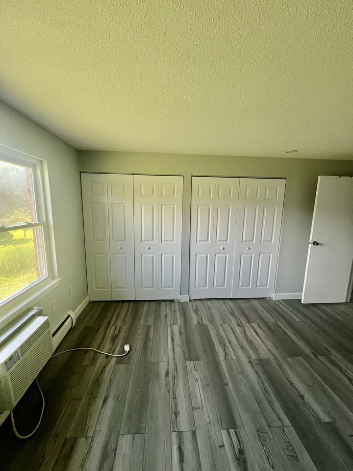 45 Jefferson Pl #15 - Photo 3 of 11