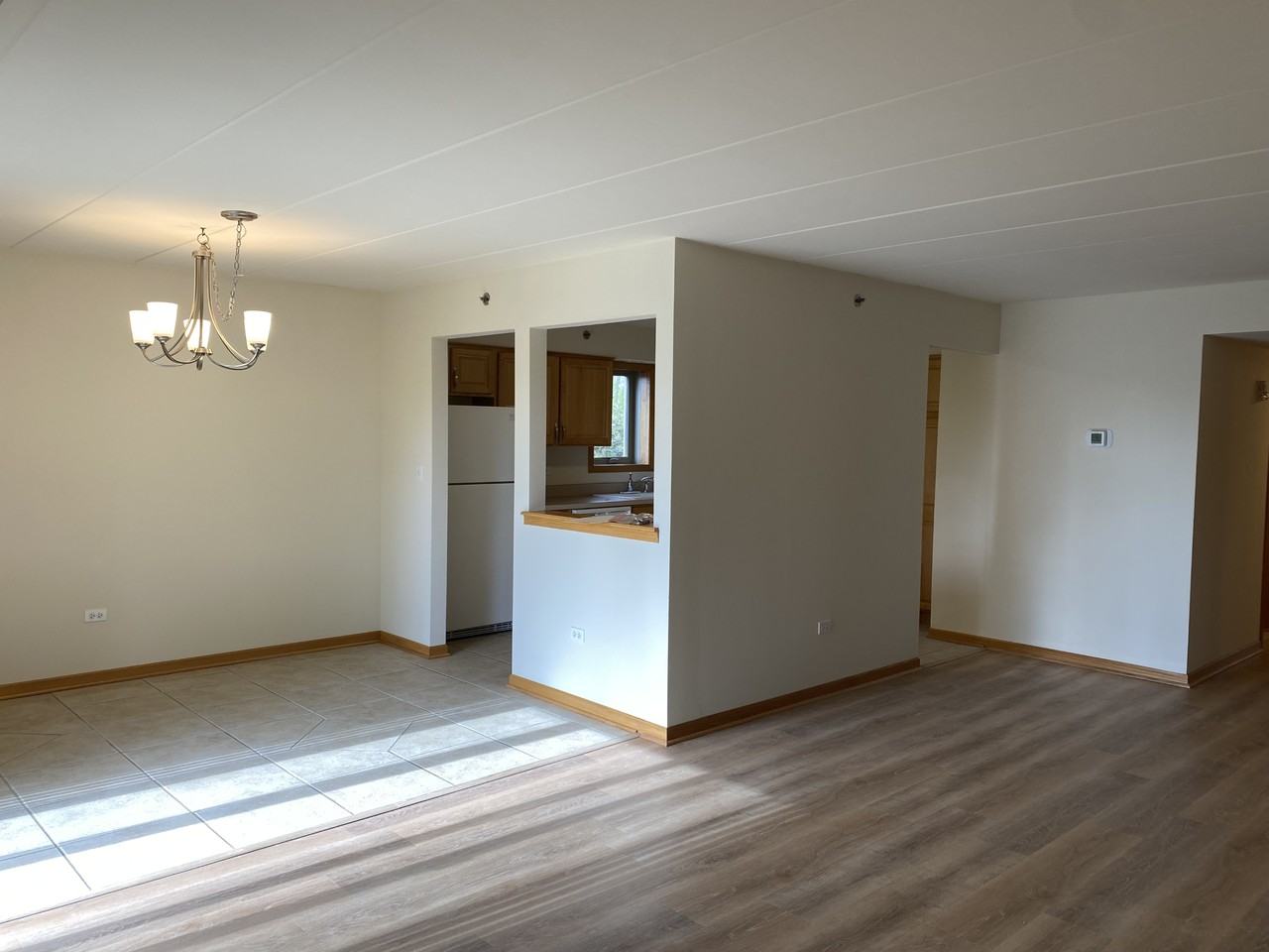 4401 Pershing Ave #2N - Photo 2 of 15