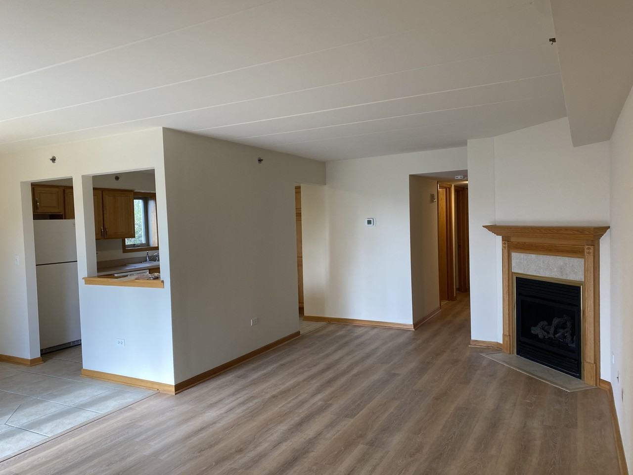 4401 Pershing Ave #2N - Photo 7 of 15