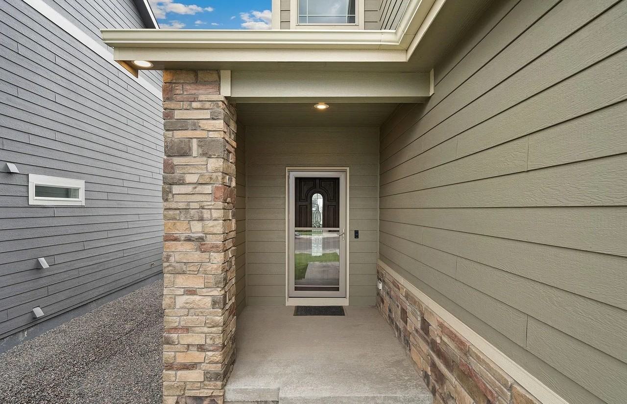 3628 Blue Feather Trl #NA - Photo 2 of 19