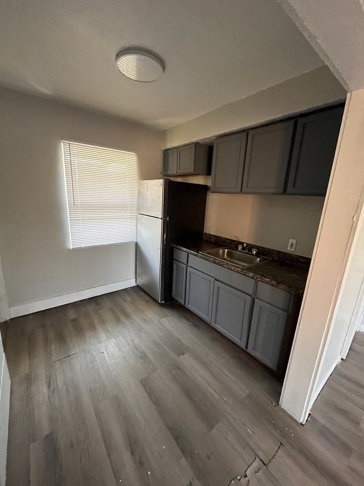 3652 Otterbein Ave #3652 - Photo 6 of 6