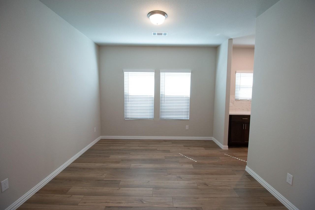 1103 Sweetleaf St #NA - Photo 4 of 26