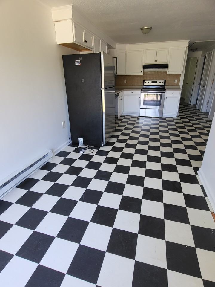 190 Gibbons Ct #NA - Photo 7 of 13