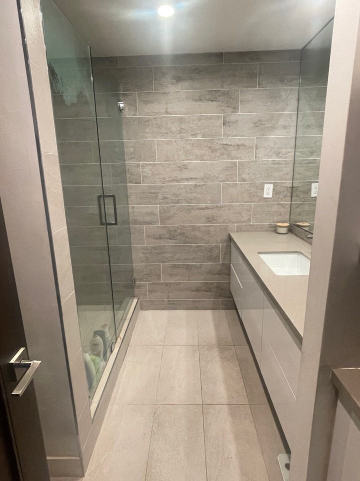 1229 E Wilson Ave #204 - Photo 5 of 9